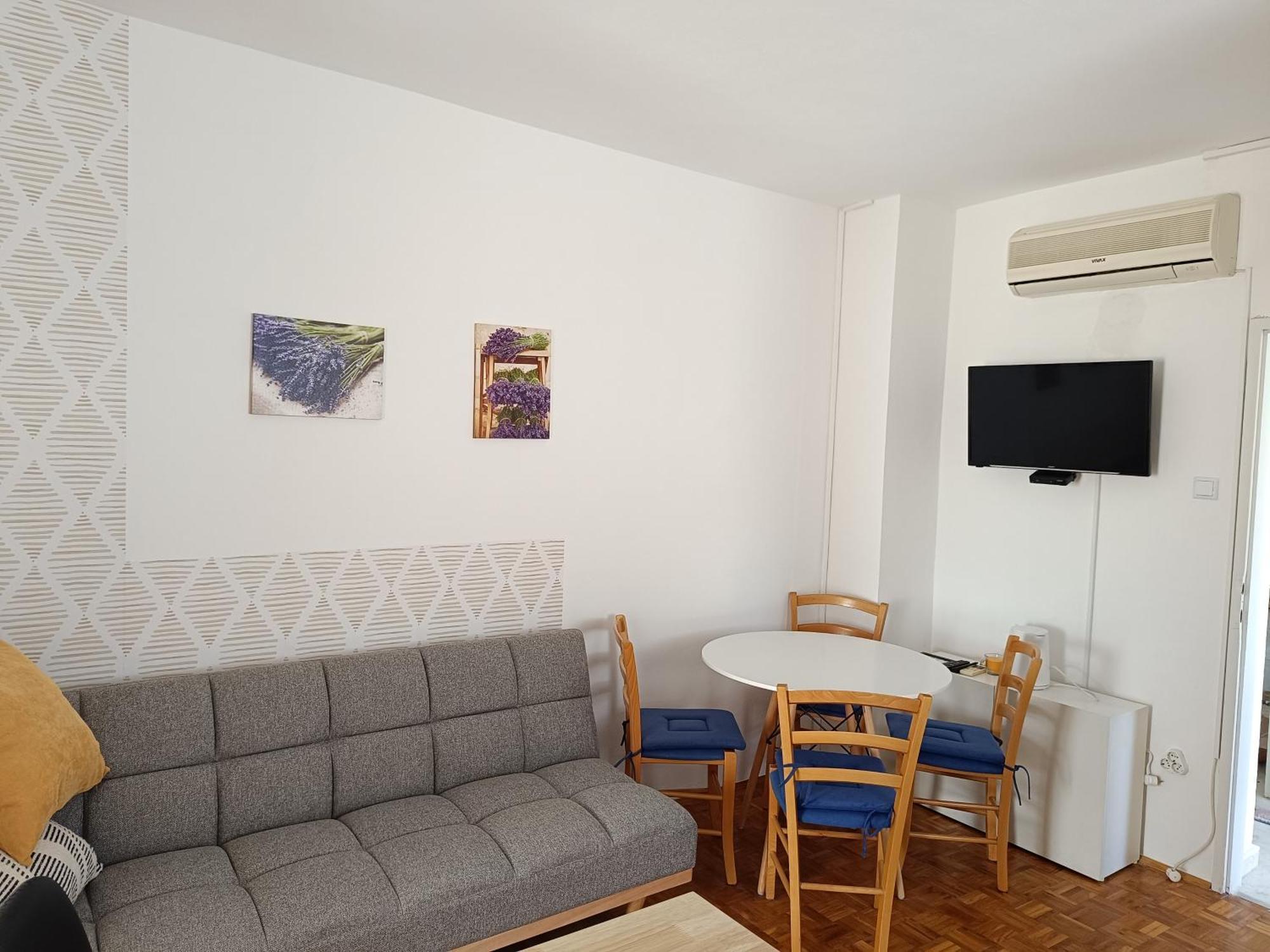 Apartmani Mataija 스베티 페타르 외부 사진